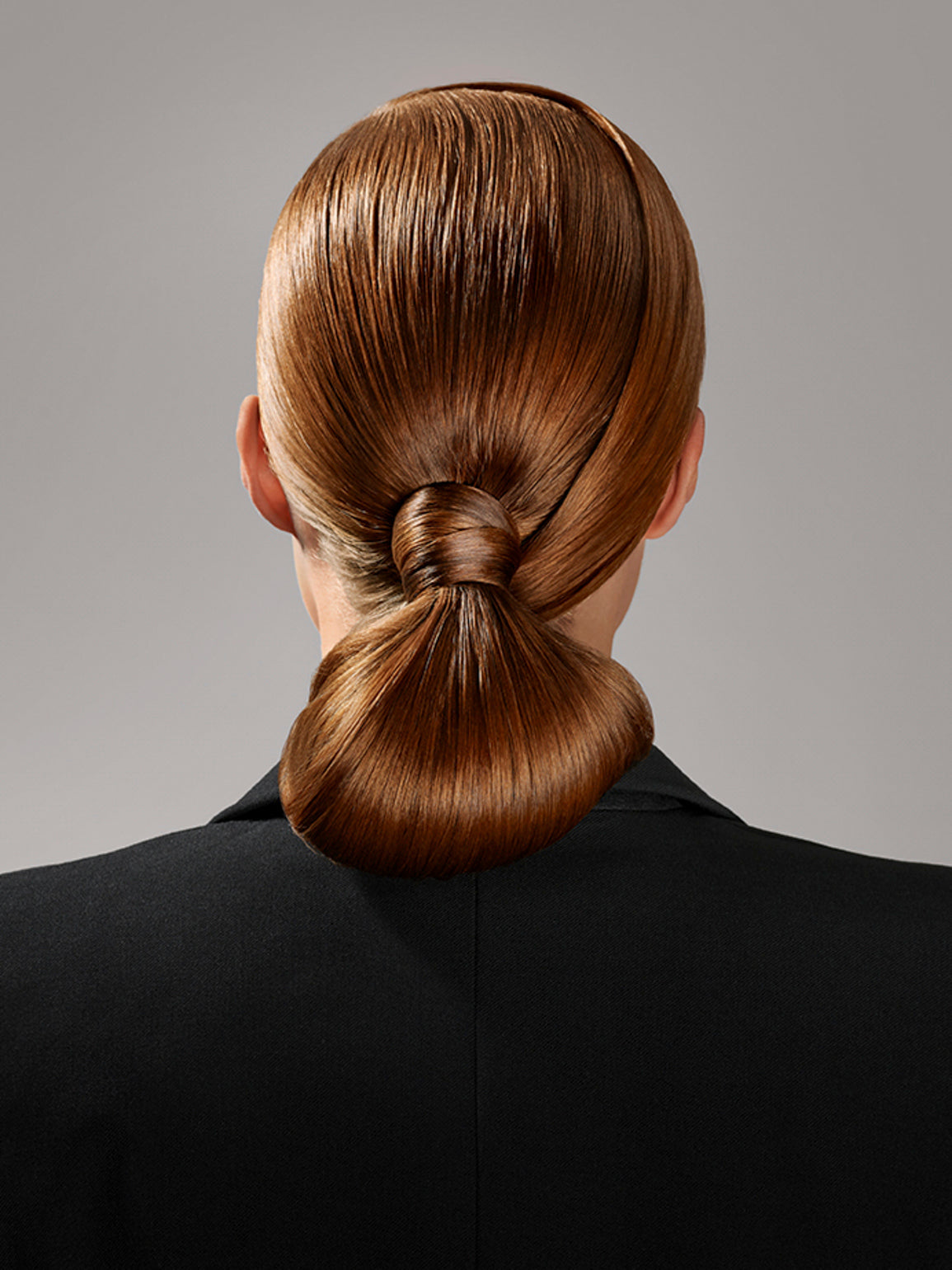 Oribe Superfine Strong Hair Spray - Oribe Hair Care - Image 5