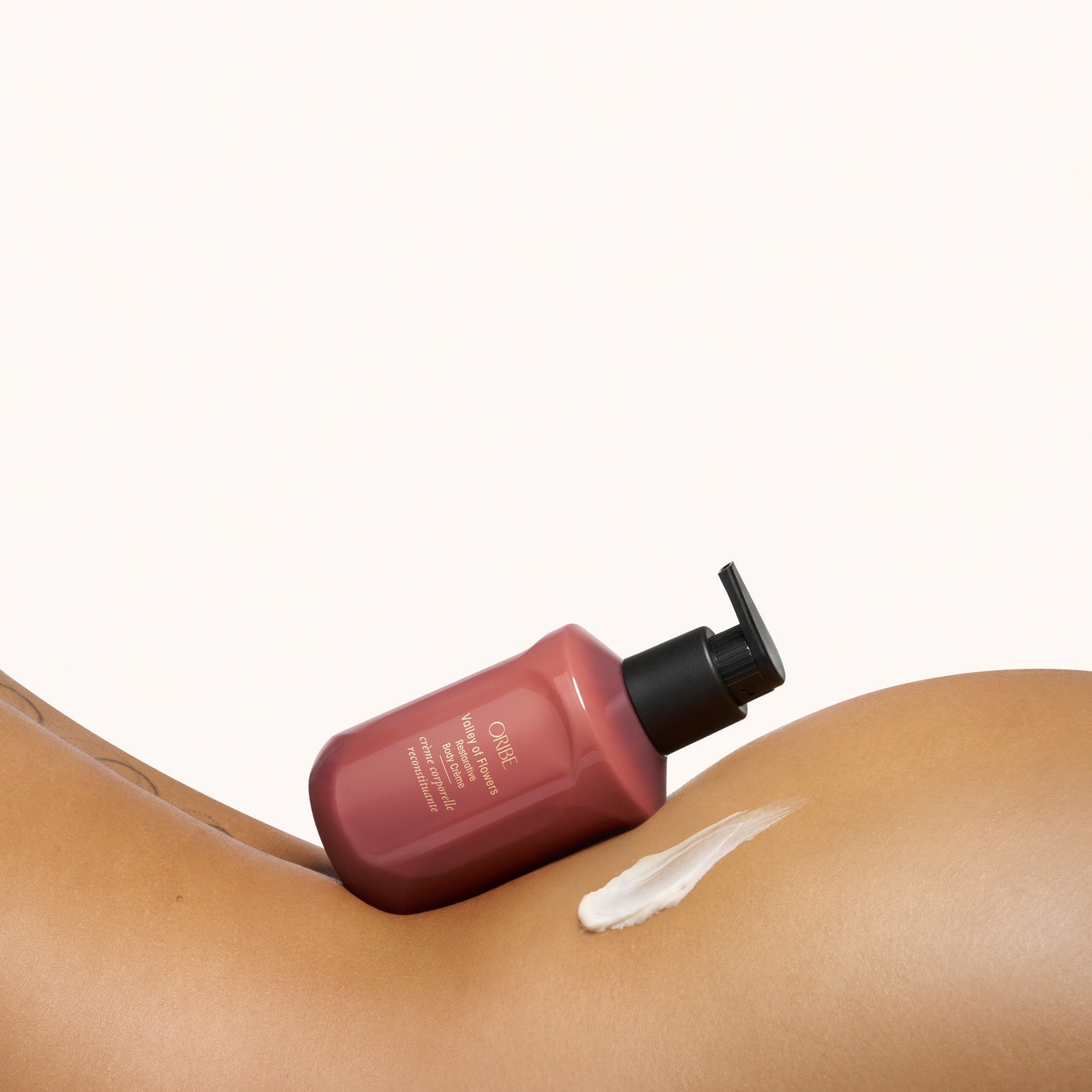 Oribe Valley of Flowers Restorative Body Cre?me - Oribe Hair Care - Image 3