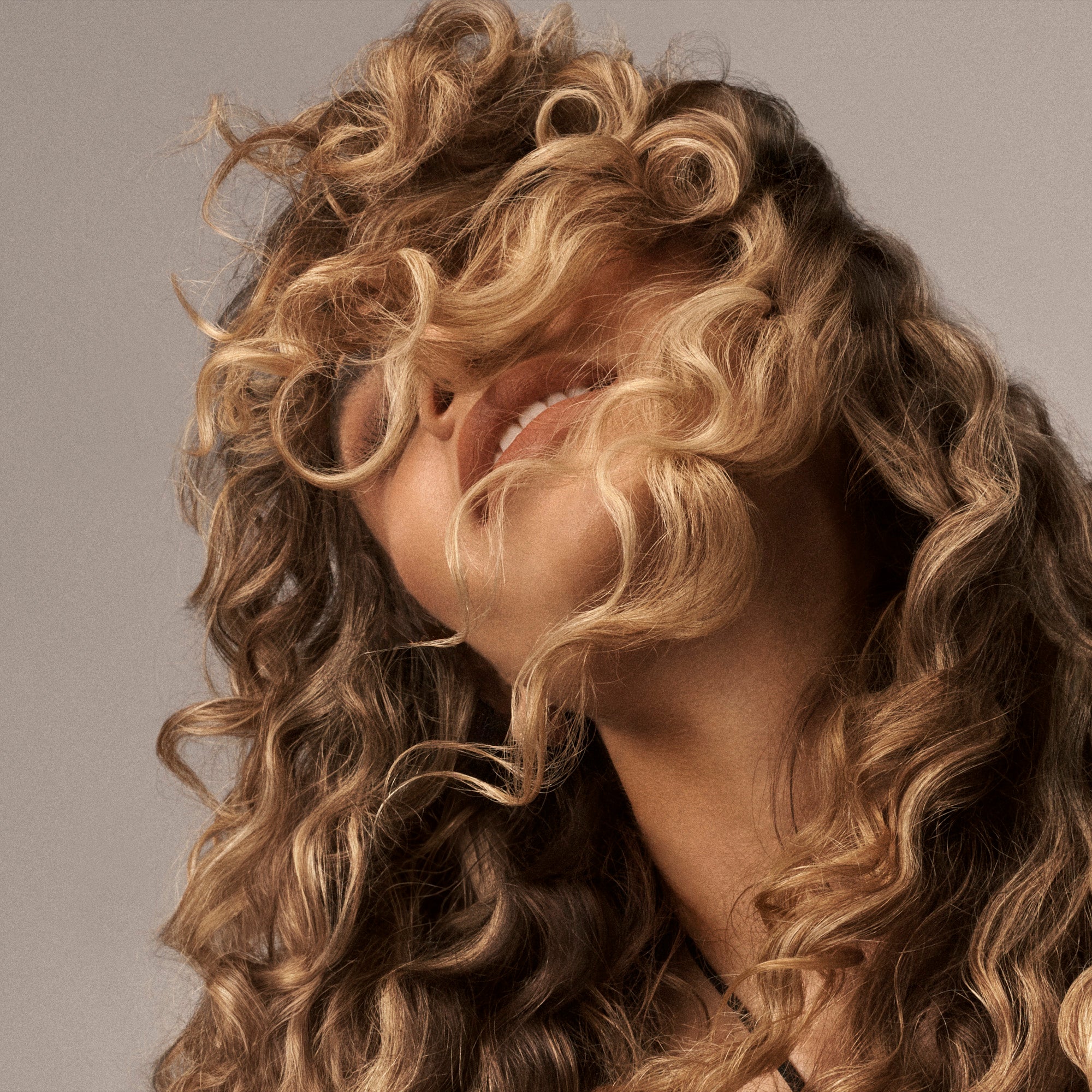 Oribe Curl Gloss Hydration & Hold - Oribe Hair Care - Image 5