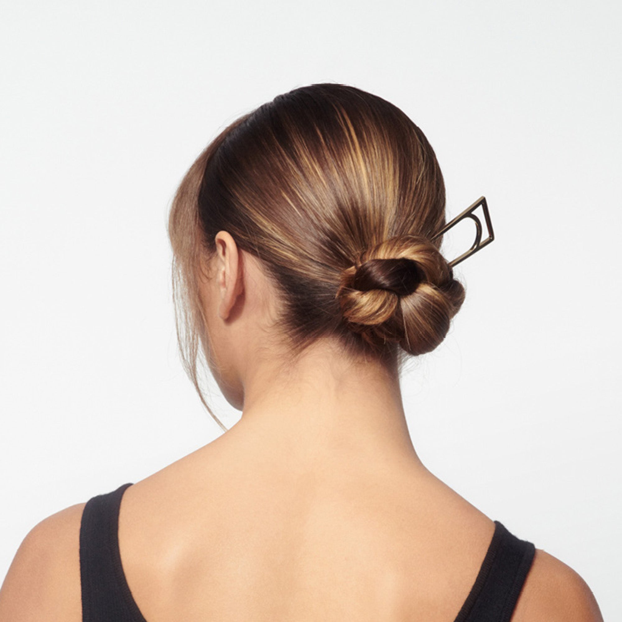 Oribe Superfine Hair Spray - Oribe Hair Care - Image 5
