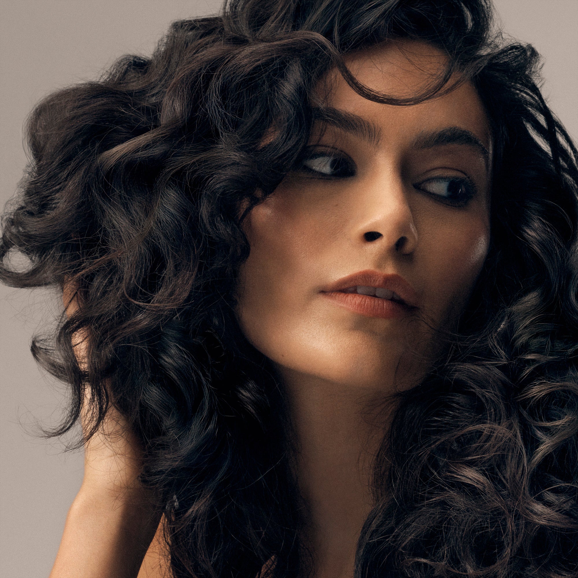 Oribe Curl Shaping Mousse - Oribe Hair Care - Image 3