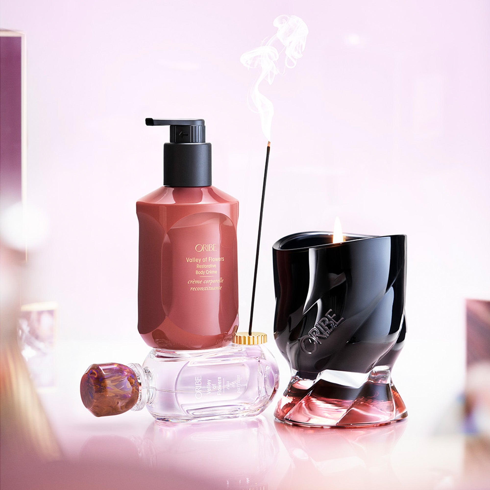 Oribe Valley of Flowers Scented Candle - Oribe Hair Care - Image 6